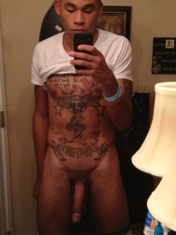 coolcal424:  This Nigga. #EVERYTHING. Follow http://coolcal424.tumblr.com/ For More Sexy Niggas