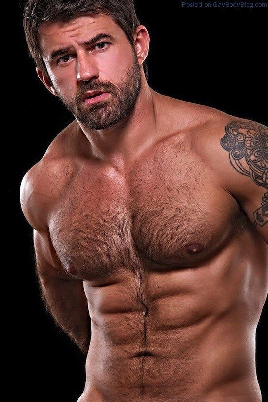 sdbboy69:  Love Fabricio Ternes  Want to see more? Check out my archive at http://sdbboy69.tumblr.com/archive