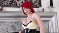 ts4play:  (Via TS4Play) See Over 8000 Pics in our Archives 