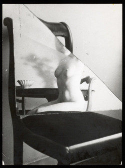 Naakt in gebroken spiegel (1953-1955) Wally Elenbaas 