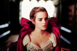 man-of-a-thousand-dreams:   First look of Emma Watson as “Beauty” from “Beauty and the Beast by Guillermo del Toro”  