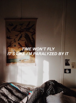taiylorswiftarchive:  all too well // taylor swift 