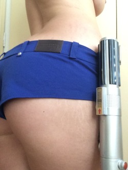 sparkie-gal:  #wickedpicaday #day07 #accessorise #wickedweasel #lightsaber #starwars another short set cause I did this quickly and only took a few pics