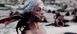 harleyquinsn-blog: Daenerys + Drogon - then and now