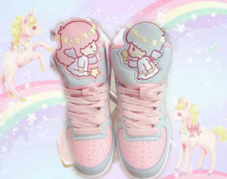 shop-cute:  Little Twin Stars Sneakers ๊.00 