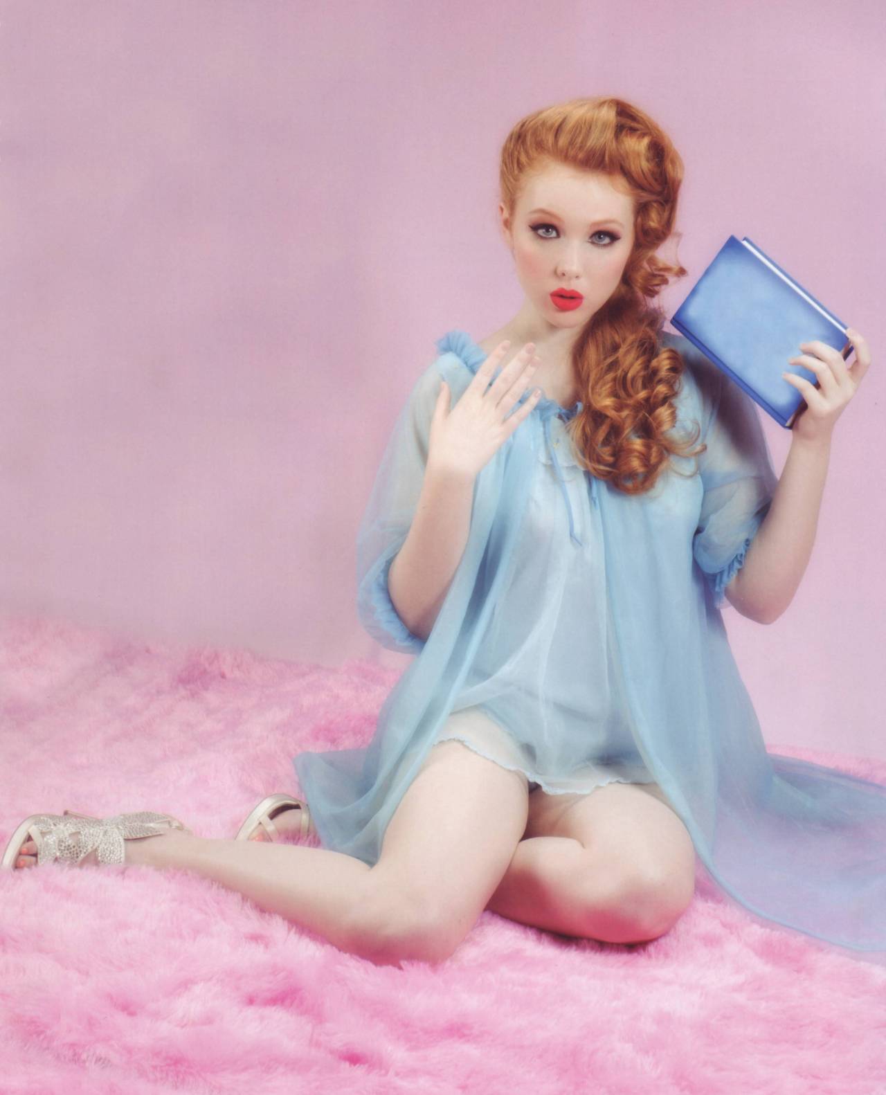 alice-doe:  ginger-goddesses: Molly Quinn in the July issue of Cupcake Quarterly. 