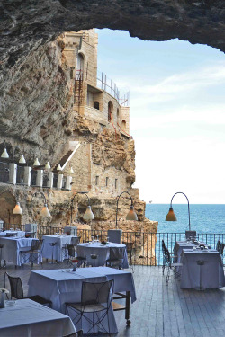 Italian-Luxury:  Grotta Pallazzese This Restaurant Is Part Of A Cave In A Cliff In