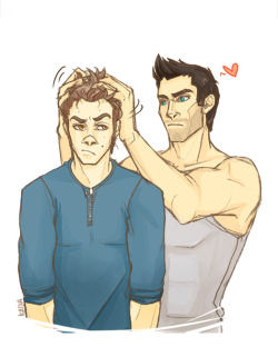 kaiyarrr:  …… ……uh, you having fun there Derek? Stiles is harder to draw and recognise with his new hair…but it’s so cute and PERMED and fluffy lookin and *swoons* Derek appreciates it. Prompt@Nad  