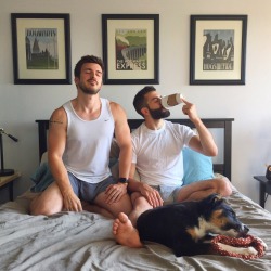 justinickpgh:  Good morning, friends! 🐶👬💛🌅