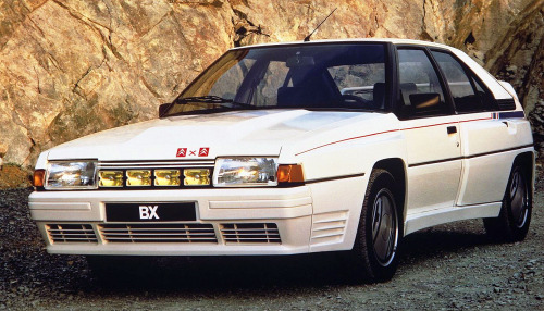 carsthatnevermadeitetc:  Citroën BX 4TC, 1985. A homologation special edition of 200 cars based on the BX Group B rally car which had a long nose because the engine (a turbo-charged version Simca’s Type 180 engine) was mounted longitudinally, unlike