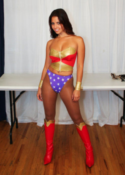 Strip Wonder Woman 