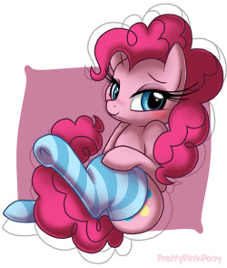 theponyartcollection:  Pinkie by PrettyPinkP0ny