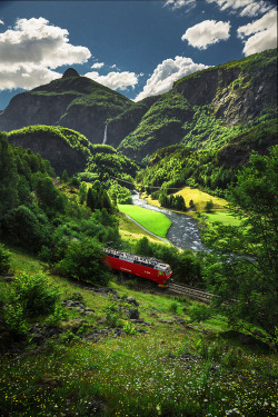 bluepueblo:  Flam Railway, Norway photo via