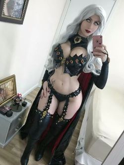kamikame-cosplay:  Lady Death by Adami Langley