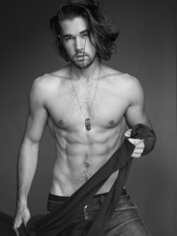 paulreitzphoto:  preview: WALTER DERRIG: ROUGH by PAUL REITZ | NYC 08 19 14 | Walter is @ RED | paulreitzphoto.com