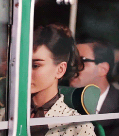 xinggan:  CGI technology has brought the late Audrey Hepburn