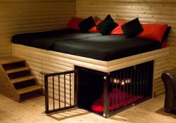 I want this bed. I can imagine my Dom and his lover up top, with