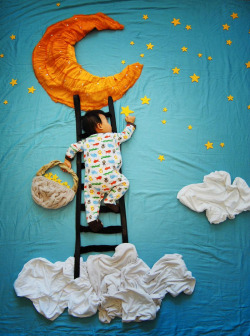 ohmyasian:  souslecieldesf:  What a creative mom!  2890. Wengenn in Wonderland. Artist and mother of three, Queenie Liao imagines what her son might be dreaming of during his naptimes. These are so cute and artfully crafted!   Wow! This is the cutest
