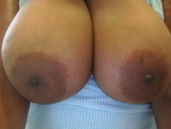 hugeheavytits:  http://hugeheavytits.tumblr.com/ Ladies - send in your big boob submissions! morg334:  Boobs 