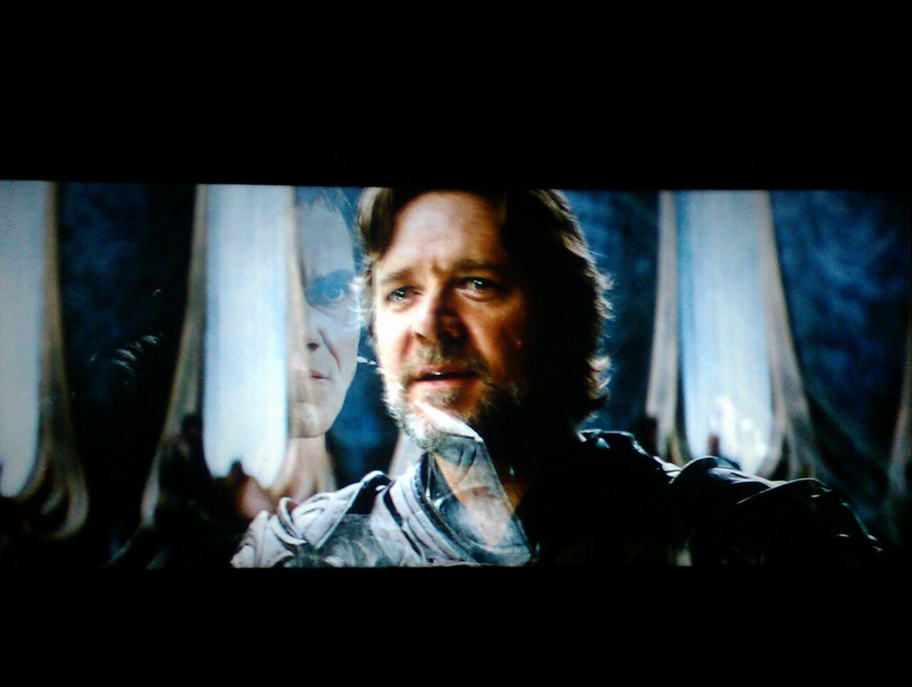 Man of Steel. Michael Shannon (General Zod) &amp; Russell Crowe (Jor-El)