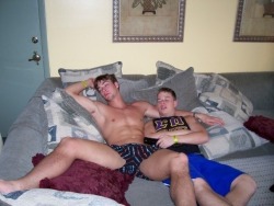 texasfratboy:  sexy fratboys passed out after a wild kegger!!  Love those big spread-open legs! Hot!!!