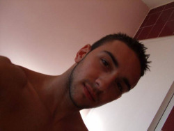 stratisxx:  Sexy Libyan guy with a huge cut cock… That’s like a big long Arab butt plug
