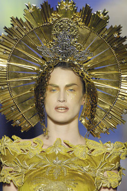 triioxide:  Jean Paul Gaultier - Spring 2007 Couture 