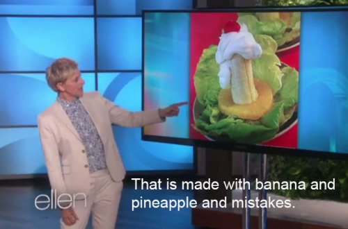 thatfunnyblog:  Ellen talking a about foods from the 50s  Dead