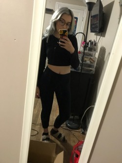 bastard-youth:  I’ve lost like 18lbs and you can’t even tell smh  That body tho, and booty 