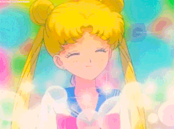 eternal-sailormoon:  “Chibiusa, you’re not alone!” OMG BUT DO YOU GUYS GET IT. Usagi tells Chibiusa that she’s not alone and then she turns into Neo-Queen Serenity right in front of her. Sure, she looks different. Older and more mature. BUT HER