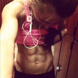 nothing-but-fitness-girls:  Mattie Rogers