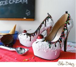 rootbeerflotsam:  archiemcphee:  We don’t usually associate looking at shoes with feeling ravenously hungry, but that changed as soon as we set eyes on these mouthwatering cake and ice cream heels handmade by the Shoe Bakery. They may not be edible,