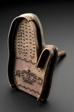 Hand brand, for use on felons or deserters, England, 1642-1649