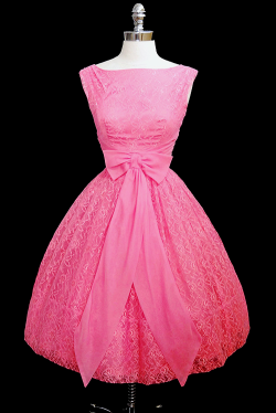 vintagegal:  1950s Bubblegum Pink Lace Chiffon Full Skirt Cocktail Party Dress (via)