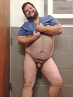 chubpornlover:  hotfatguys:  gulobear:  nippletheory:  artistbehr:  Happy chub  OKCBigBear collection  one of the hottest and most adorable bear i ever seen  This bear is super cute…   lo ultimo de la noche..muy buen compiladito
