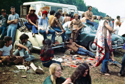 woodstock-runaway:  Woodstock 1969