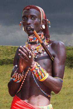 nextecuiltentetl:  Africa | Samburu man from Kenya 