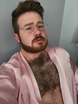 chalkycandy:  bearded-dad:  PayPal me ฤ for wings thank you  like chicken wings or eyeliner?