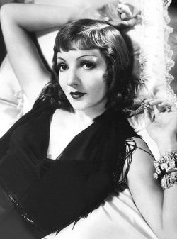 raunchygarage:  The ever so lovely Claudette Colbert.  