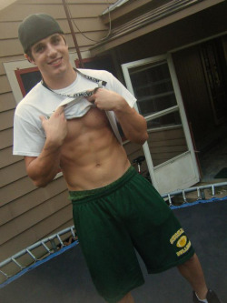 taylorrockymtn:  mastersfrat:  ————— Ready to pledge the ultimate frat? http://mastersfrat.tumblr.com/ —————  Want to see much more of this guy showing his all?  Just look up Fratmen Tatum.  Awesome.  Just … awesome. 