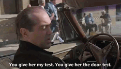 hi-imkingdavid:  thewordsyouwontswallow: matthewctorres:  One of the greatest lessons from the movie A Bronx Tale.  used this test with every woman who entered my jeep   Lmfaooo  Ain&rsquo;t gonna be too much longer you can still do this, power locks