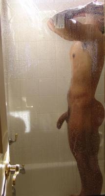 mens-bathrooms:  Spy your mate taking a shower.