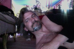 gayartsx:gaycockeater:  toxxxicporn:  cum on my beard  Leftovers !! Yum  love to see other blogs repost my slutty sexcapades