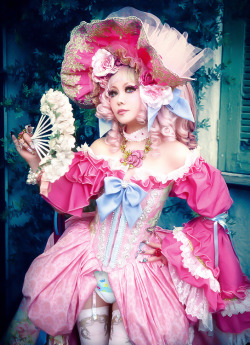 sissylara:  pink-erotica:  petticoatedamy:  &ldquo;I don’t speak French…&rdquo;  Love this beautiful pink 18th century French outfit.  What a beautiful lady