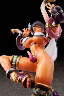 figurinekawaiifeet:  Luna-Luna from “Queen’s Blade Rebellion” One of the first anime series  you have worked on here on KF: Anime a year ago. More I see her and more she remembers me the Hindu deities with her pose of the legs, the hands and that