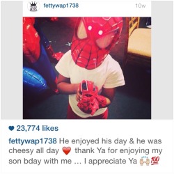 diekingdomcome:zooviette:  fetty wap x his kids.   ♥     This is so fucking sweet 😢😢😢, black fathers taking care of their own warms my heart