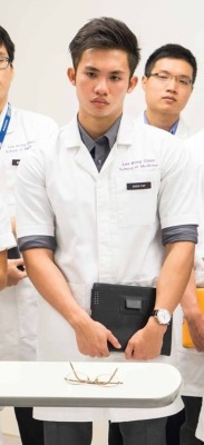 merlionboys:Fan Submission: “hot water poloist, and a medical student no less ;)” Look at those merman lines. Mr future doc definitely qualify as a Merlionboy no less too. ;) http://merlionboys.tumblr.com/