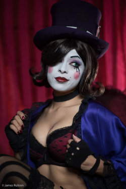 pelennanor:  Mad Moxxi - After Hours by Enasni-V 