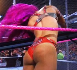 slim2k6:  The action wasn’t the only great about this match!! ;)   Dat Sasha tho.