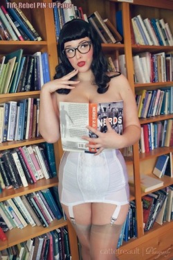 Nerds 2.0 Model: Bianca Bombshell Photographer: Cat Tetreault Welcome to the latest edition of Erotic Storybook Saturday! It&rsquo;s a busy day for me so I&rsquo;m going to keep the introduction short and sweet. The submission and ask boxes are open.